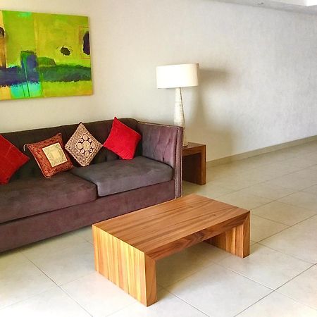 Apartamentos Grand Venetian Puerto Vallarta Værelse billede