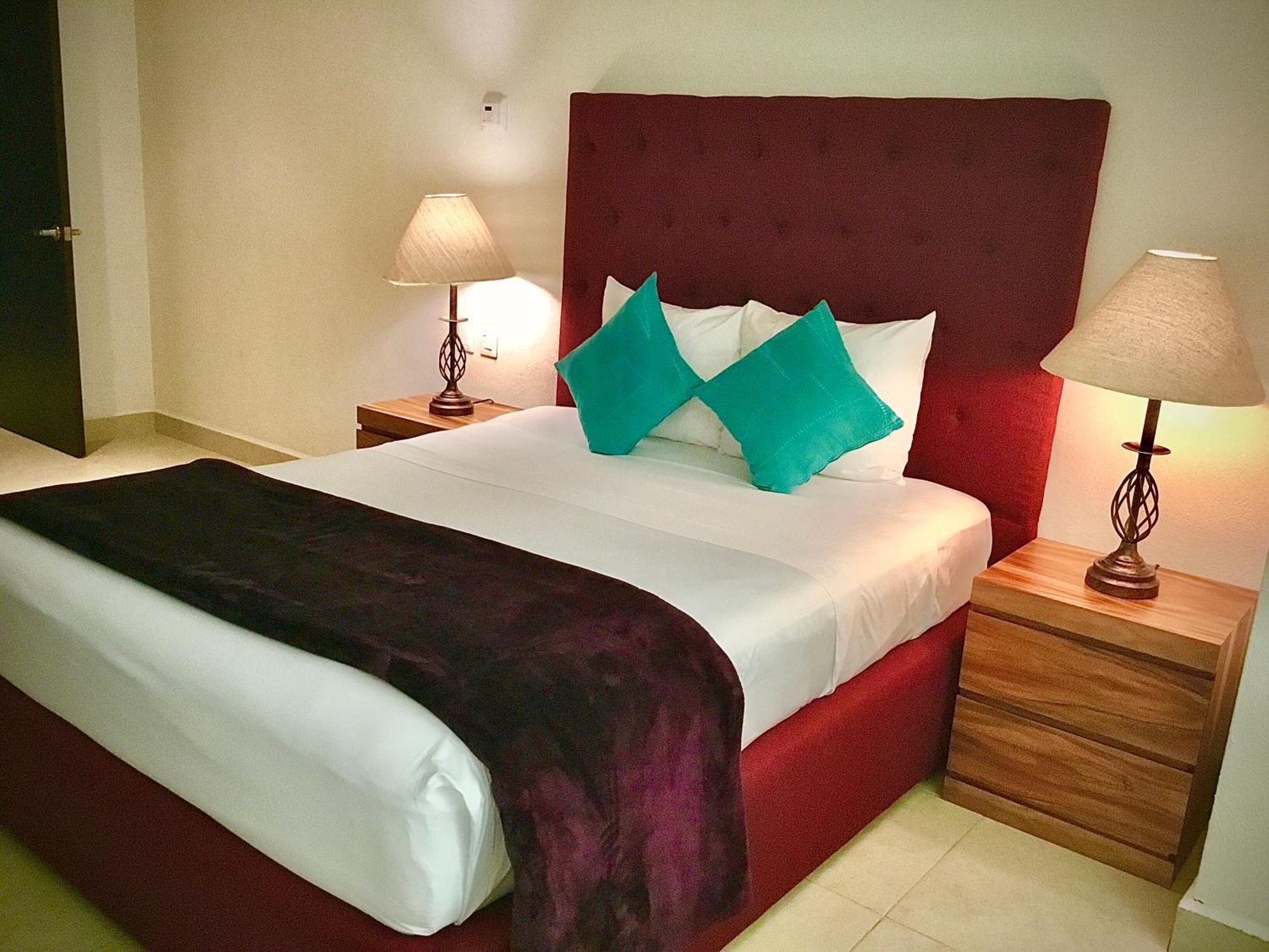 Apartamentos Grand Venetian Puerto Vallarta Værelse billede