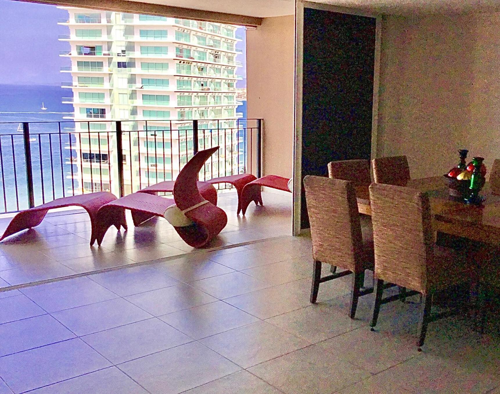 Apartamentos Grand Venetian Puerto Vallarta Værelse billede